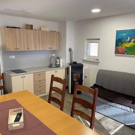 Holiday House Zlacka Gorca Pristava pri Mestinju المظهر الخارجي الصورة