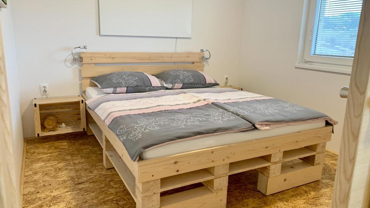 Holiday House Zlacka Gorca Pristava pri Mestinju المظهر الخارجي الصورة