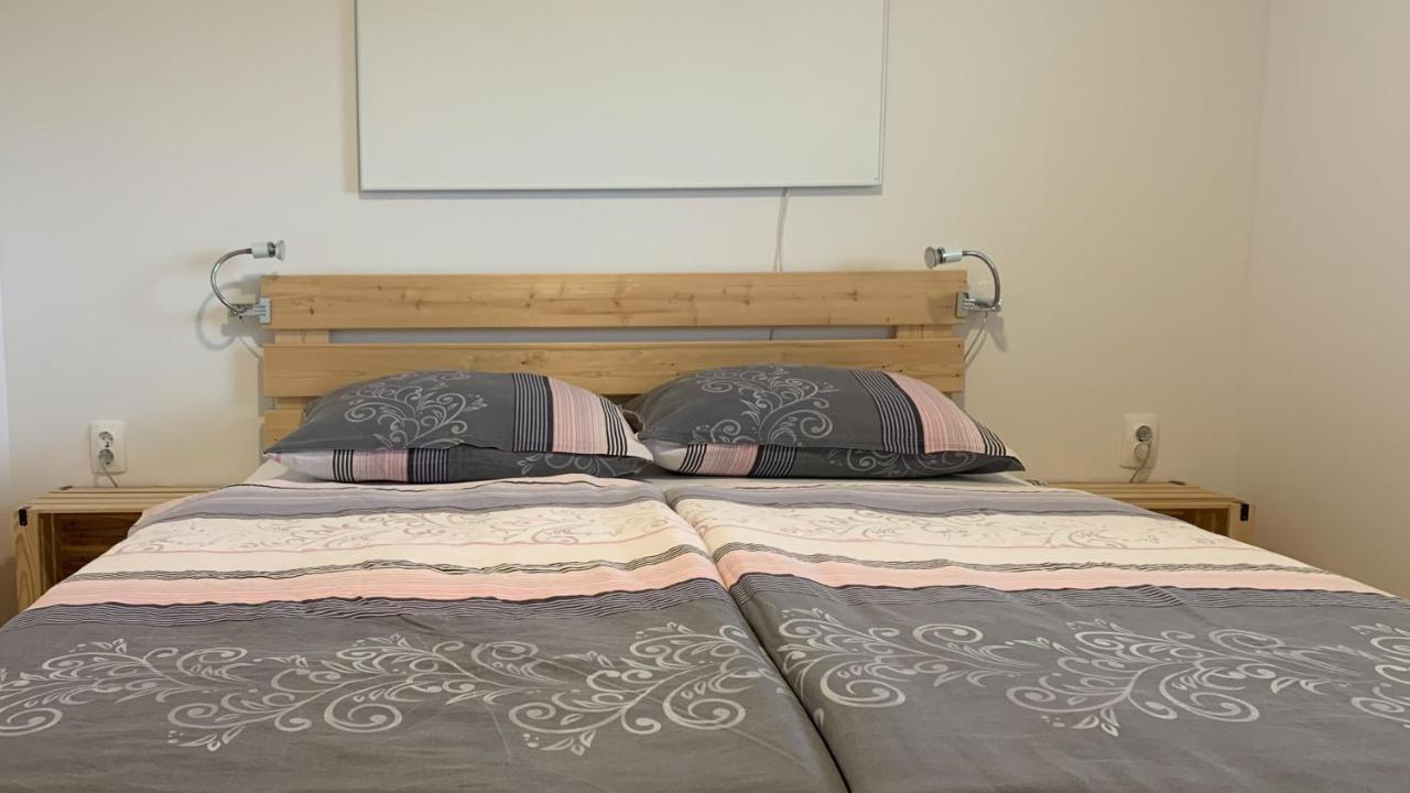 Holiday House Zlacka Gorca Pristava pri Mestinju المظهر الخارجي الصورة